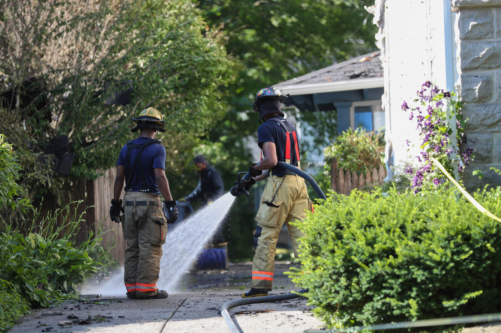House fire on Huntington Avenue kills father and two daughters